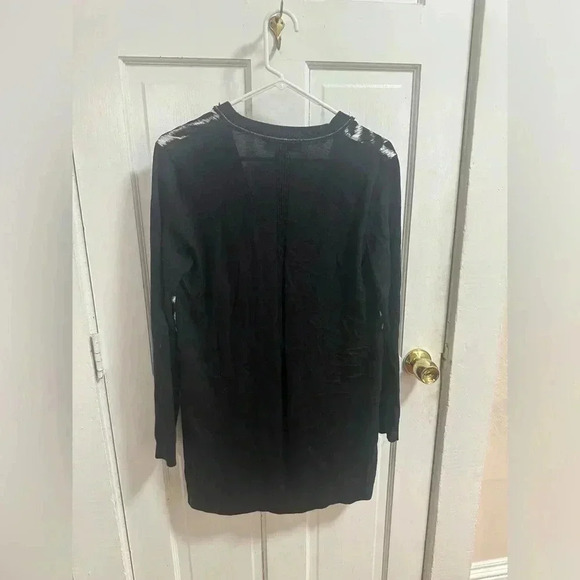 St. John Black and White Zebra Print Chain-Trim Knit Longline Cardigan Wool Silk - Picture 5 of 9